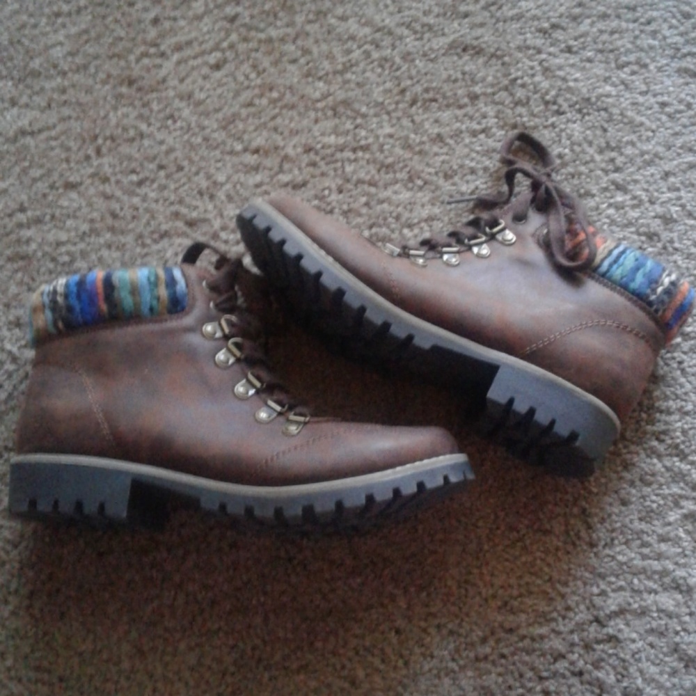 Women's Ankle Booties